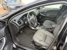 Volvo V40 thumbnail 7