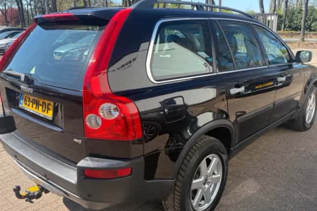 Volvo XC90 (2004) thumbnail 4