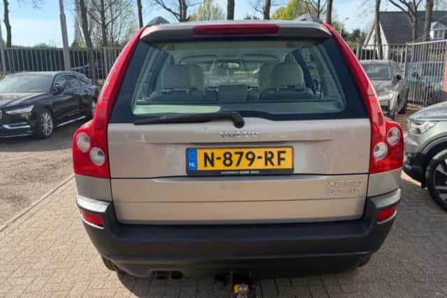 Volvo XC90 (2003) thumbnail 5