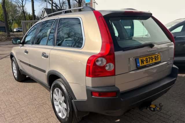 Volvo XC90 (2003) thumbnail 6