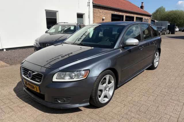 Volvo V50 (2011) thumbnail 1