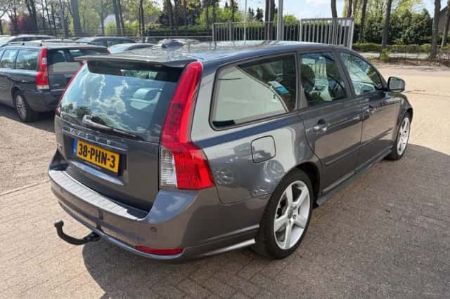 Volvo V50 (2011) thumbnail 4