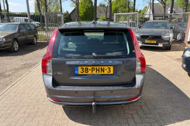 Volvo V50 (2011) thumbnail 5