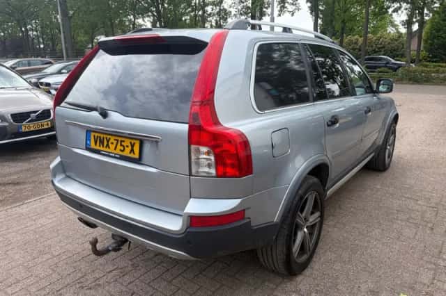 Volvo XC90 (2008) thumbnail 4
