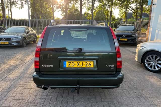 Volvo V70 (1999) thumbnail 5