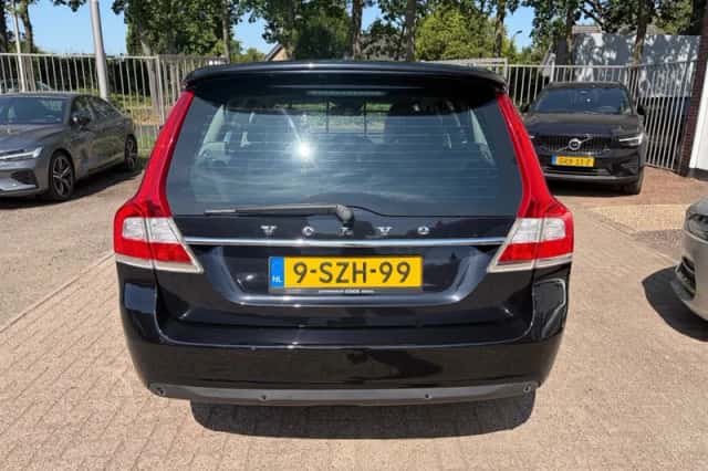 Volvo V70 (2014) thumbnail 5