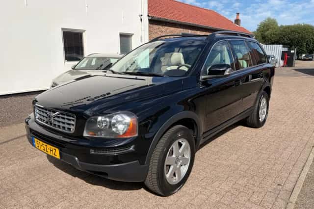 Volvo XC90 (2006) thumbnail 1