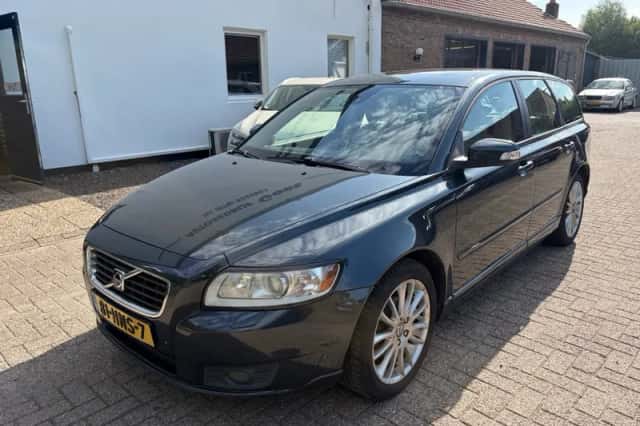 Volvo V50 (2009) thumbnail 1