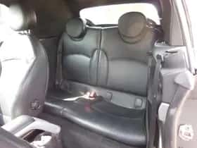 MINI Cabrio (2009) thumbnail 6