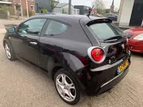Alfa Romeo Mito (2011) thumbnail 3