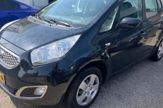 Kia Venga (2010) thumbnail 2