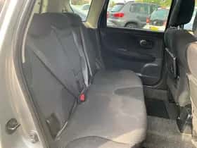 Nissan Note (2008) thumbnail 8