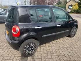 Renault Modus (2005) thumbnail 4