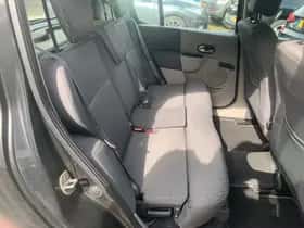 Renault Modus (2005) thumbnail 8