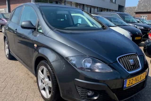 SEAT Altea (2010) thumbnail 1
