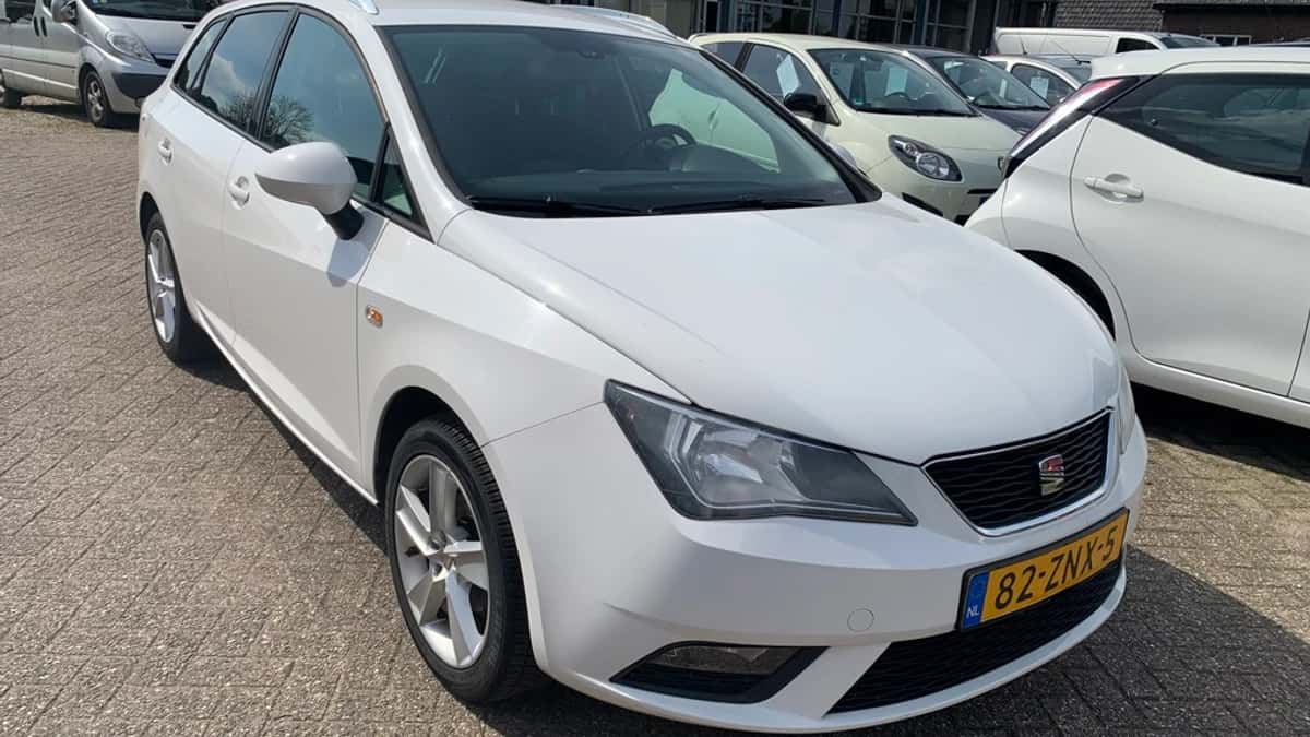 SEAT Ibiza (2013) — foto 1