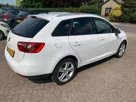 SEAT Ibiza (2013) thumbnail 4