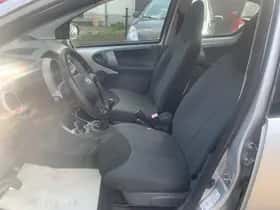 Toyota Aygo (2006) thumbnail 5