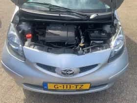 Toyota Aygo (2006) thumbnail 10