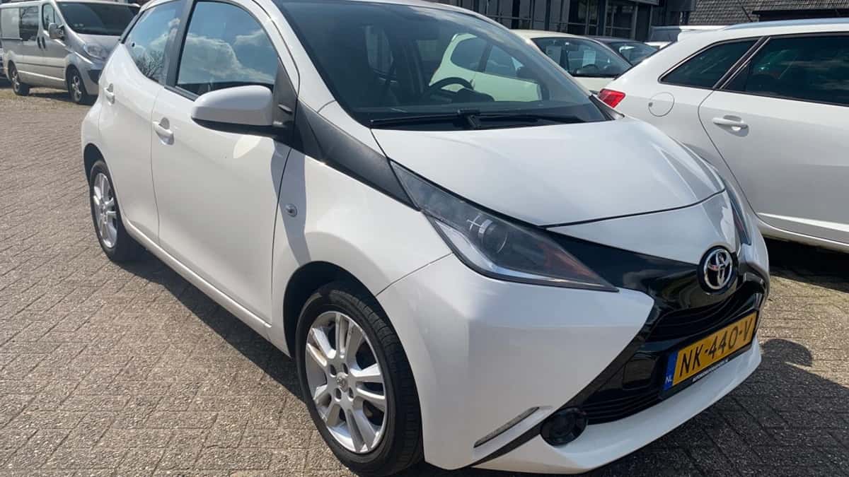 Toyota Aygo (2017) — foto 1