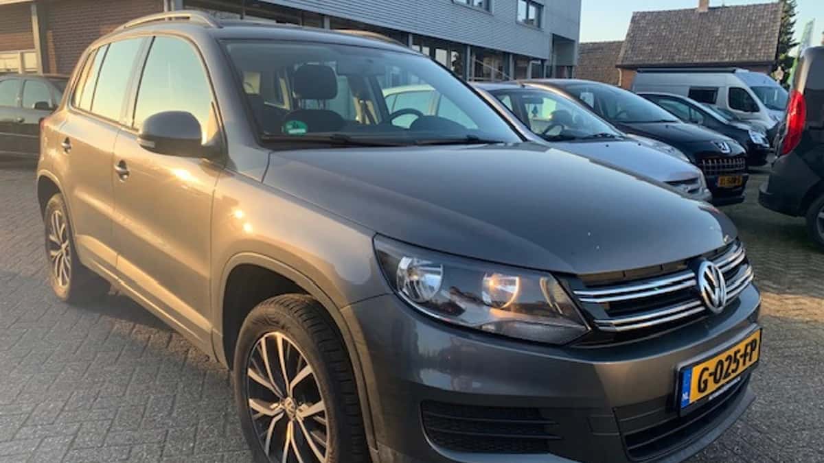 Volkswagen Tiguan (2011) — foto 1