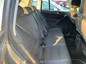 Volkswagen Tiguan (2011) thumbnail 7