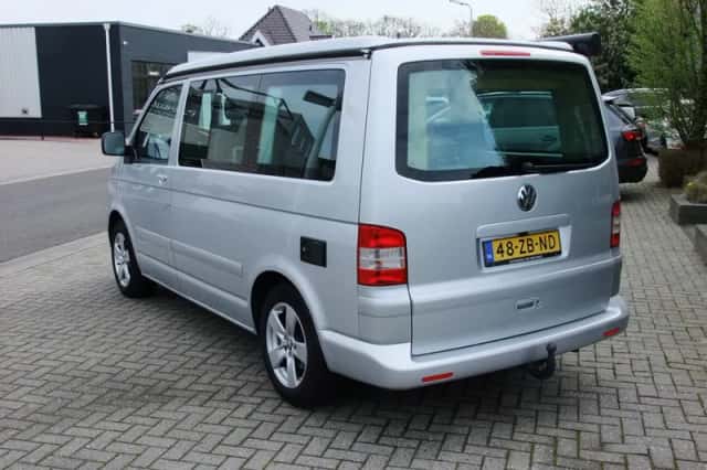 Volkswagen Transporter (2005) thumbnail 2