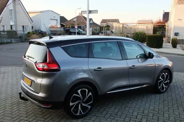 Renault Grand Scénic (2017) thumbnail 5