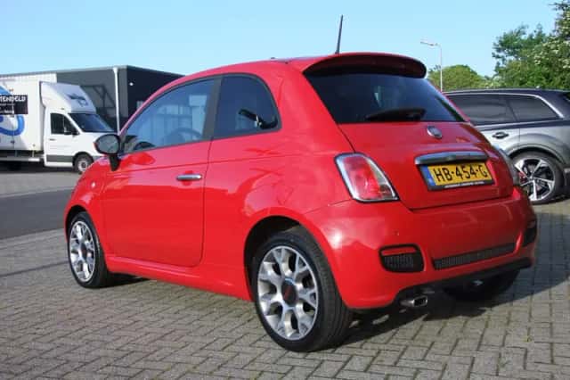 Fiat 500 (2015) thumbnail 4