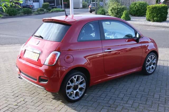 Fiat 500 (2015) thumbnail 5