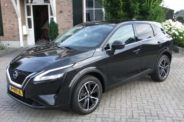 Nissan Qashqai (2022) thumbnail 1