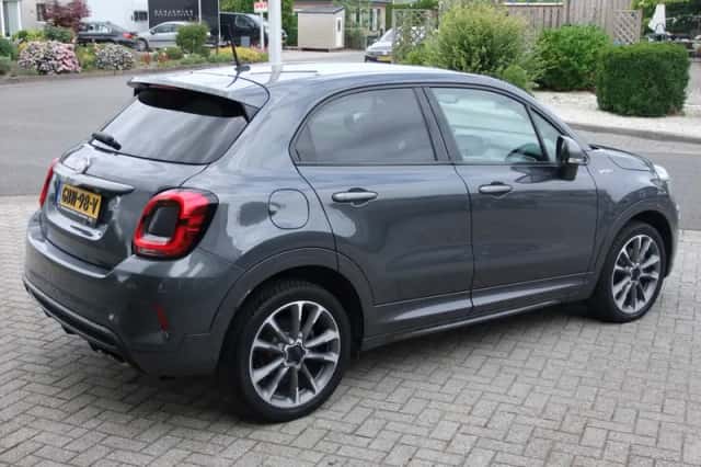Fiat 500X (2024) thumbnail 5