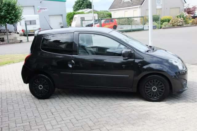Renault Twingo (2011) thumbnail 5