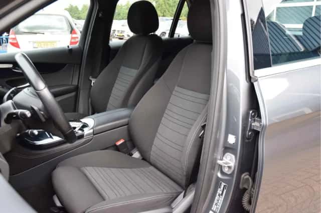 Mercedes-Benz GLC-Klasse (2016) thumbnail 4