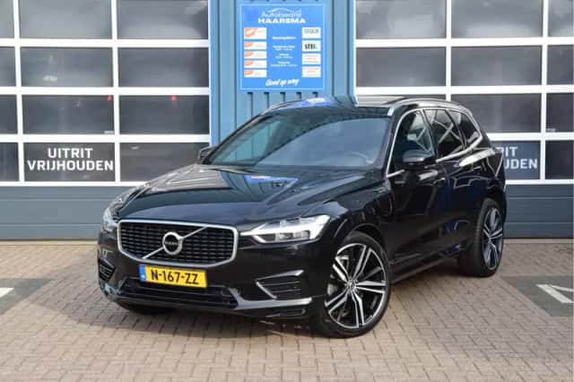 Volvo XC60 (2018) thumbnail 1