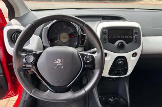 Peugeot 108 (2015) thumbnail 6