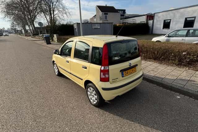 Fiat Panda (2010) thumbnail 6