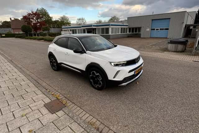 Opel Mokka (2021) thumbnail 3