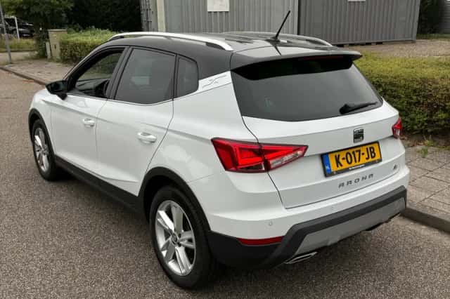 SEAT Arona (2021) thumbnail 6