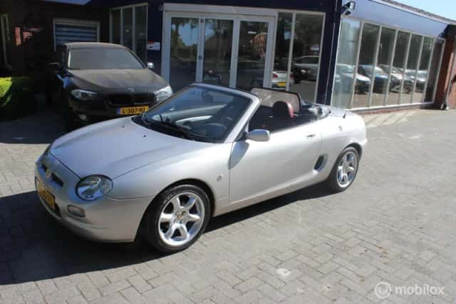 MG F (2000) thumbnail 1