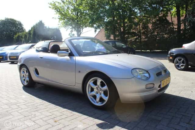 MG F (2000) thumbnail 2