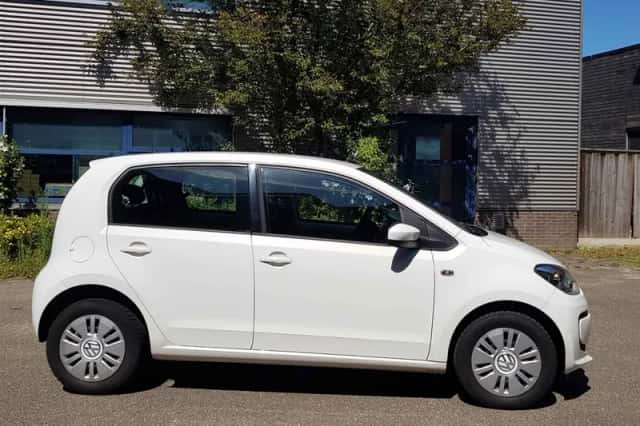 Volkswagen Up! (2014) thumbnail 5