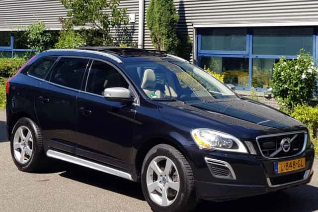 Volvo XC60 (2012) thumbnail 2
