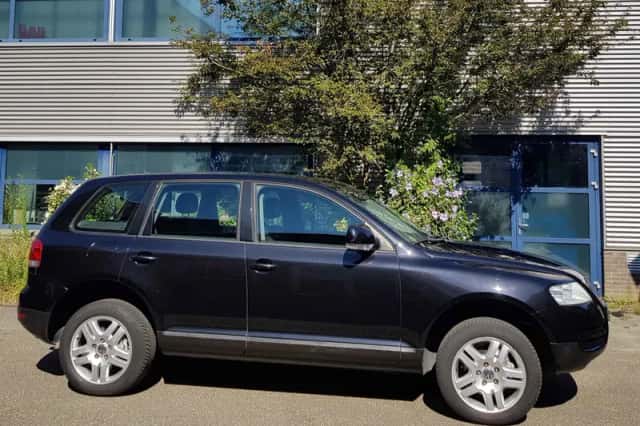 Volkswagen Touareg (2003) thumbnail 2