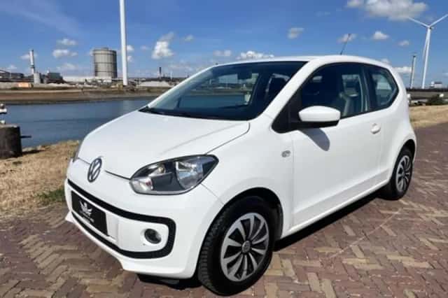 Volkswagen Up! (0) thumbnail 1