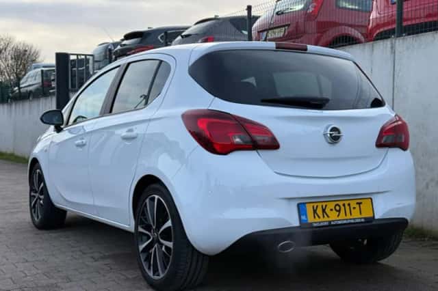 Opel Corsa (2016) thumbnail 4