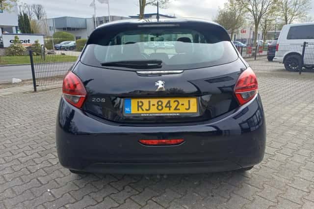 Peugeot 208 (2017) thumbnail 6