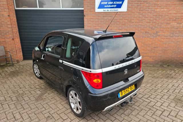 Peugeot 1007 (2006) thumbnail 3