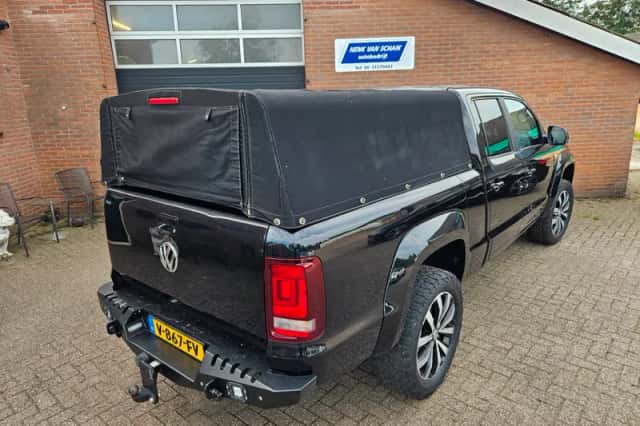 Volkswagen Amarok (2017) thumbnail 5