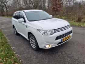 Mitsubishi Outlander (2013)